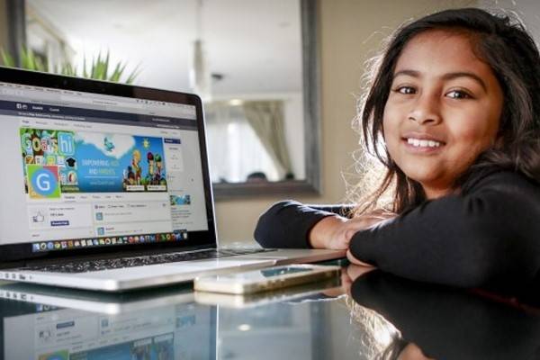 En genç Apple geliştiricisi unvanına sahip Anvitha da kodlamayı eğitim videolarından öğrenenlerden.