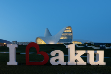Bakü’de vizesiz kültür ve doğa turu