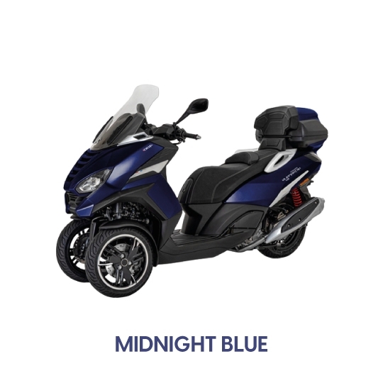 Metropolis 400, en yüksek teknolojiyle donatılmış üç tekerlekli scooter olarak kabul ediliyor.