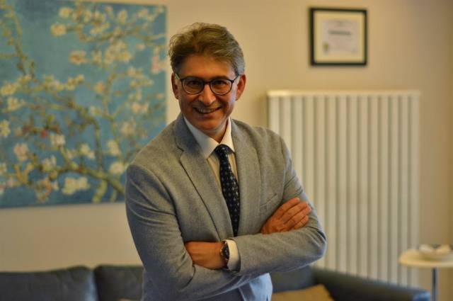 Assoc. Dr. Ozan Seymen, ENT Head Neck Surgery Specialist, answered our questions.