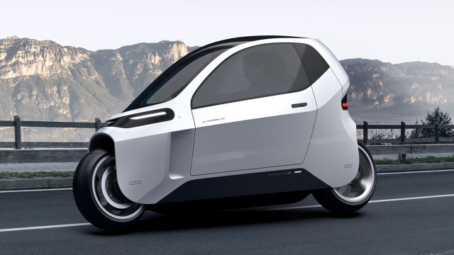Lit Motors tarafından geliştirilen C1, tamamen kapalı bir kabin tasarımına sahip.