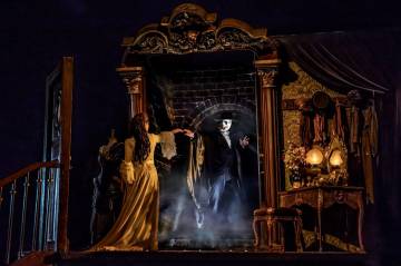A musical experience in Broadway with music from every street