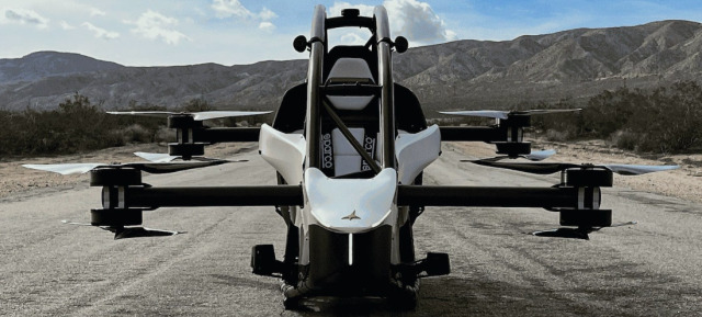 Jetson One, piyasadaki ilk uygun fiyatlı EVTOL olarak tanıtılıyor.