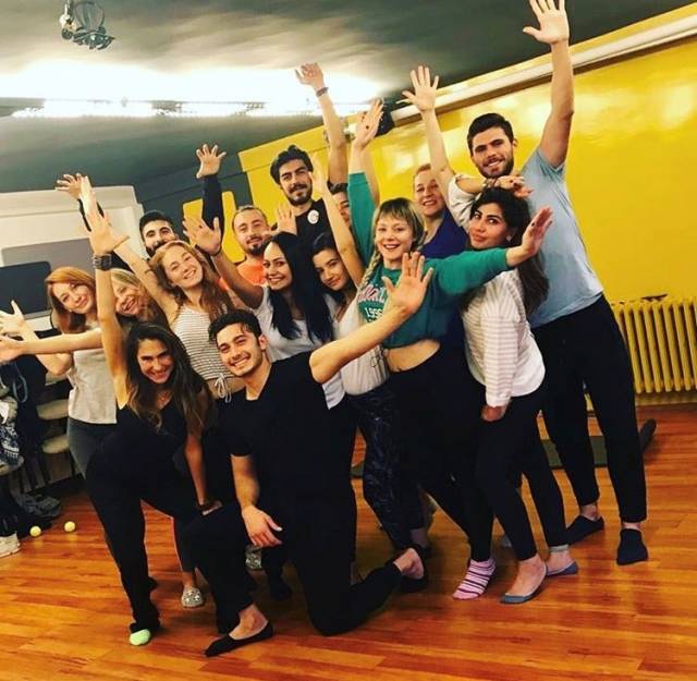Feldenkrais metodunu tercih edenler arasında astım hastaları da var, sesini verimli kullanamayan yöneticiler de…