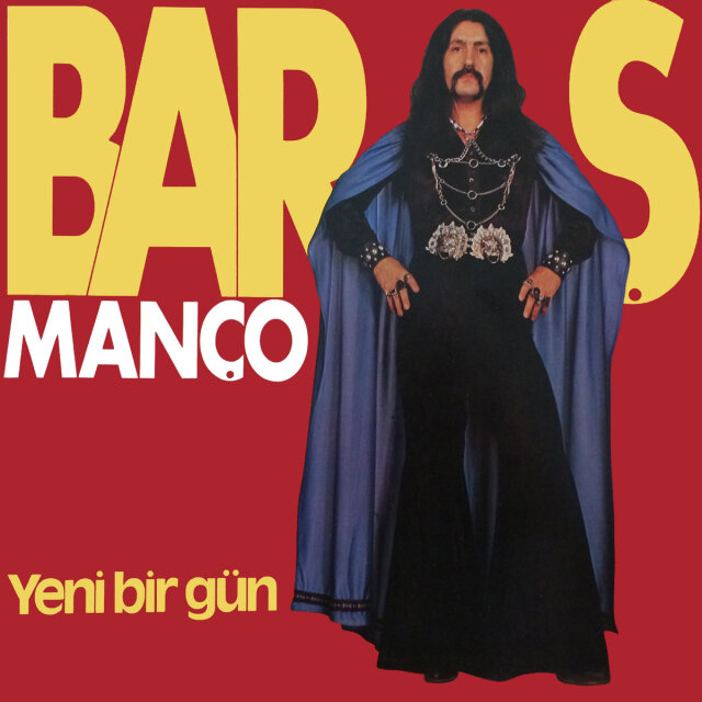 “Zaman akmıyor sanki, saatler durmuş bugün / Sonsuz yalnızlığımda bir tek sen varsın bugün” (Anlıyorsun değil mi?)