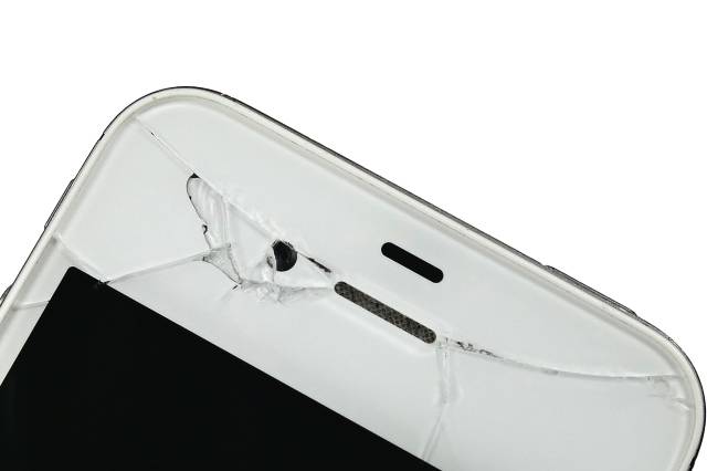 İkinci el akıllı telefon alırken dikkat etmeniz gereken bir takım kurallar var.