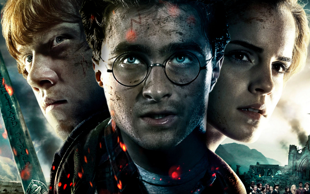 Harry Potter kitap serisindeki “Hogwarts Cadılık ve Büyücülük Okulu”nda 11 ila 17 yaşındaki öğrencilere cadılık ve büyücülük eğitimi veriliyordu. 