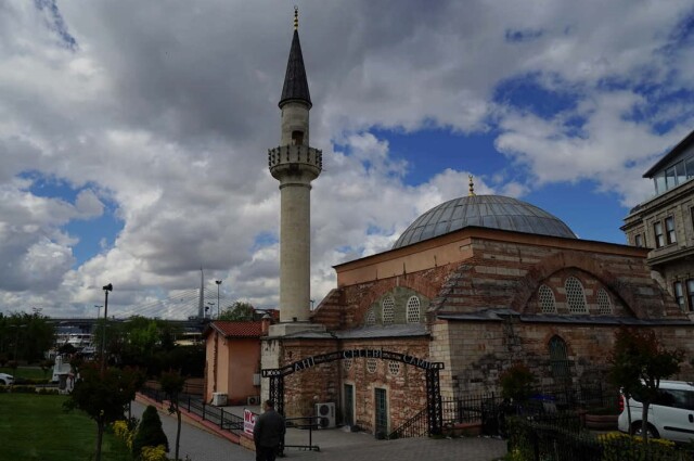 Ahi Çelebi Camii