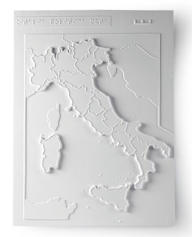 3D baskı teknolojisi sayesinde Braille ile basılmış dokunsal haritalar ve sanatsal eserler de üretiliyor.