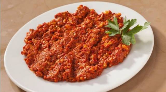 Tokat kahvaltılarının vazgeçilmezi: Tokat çemeni