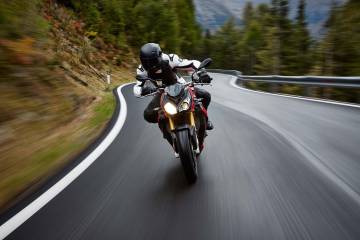 Motorcuların buluşma noktası kafeler
