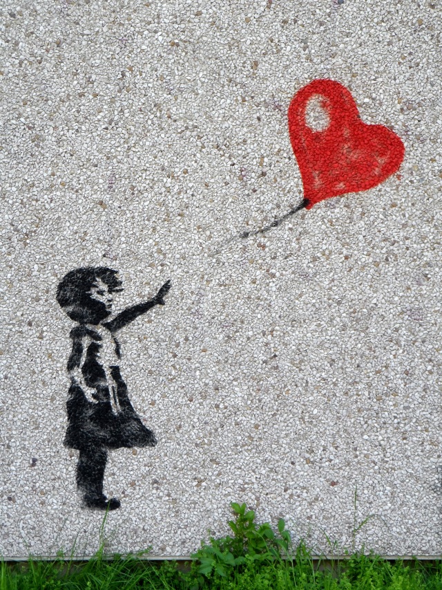 “Kırmızı Balonlu Kız” Banksy tarafından 2002 yılında başlatılan “Londra” serisinin duvar resimleri dizisi.
