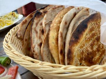 Beyaz una alternatif Ramazan pidesi tarifleri