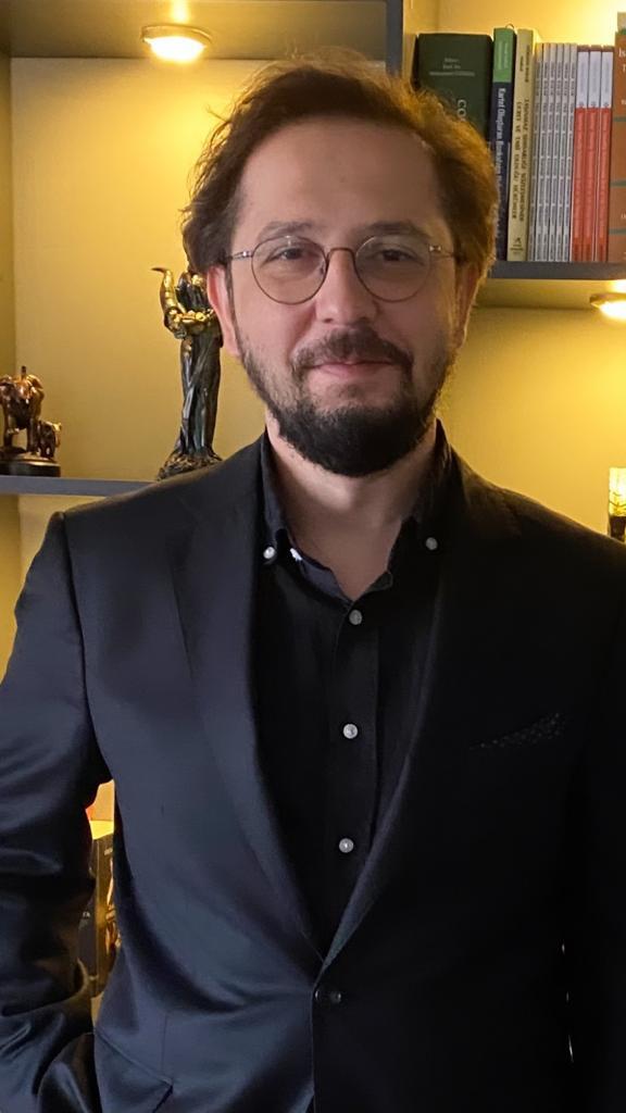 Avukat Gökhan Bakar