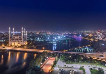 Lezzet, samimiyet ve mizahın "01" numaralı başkenti: Adana
