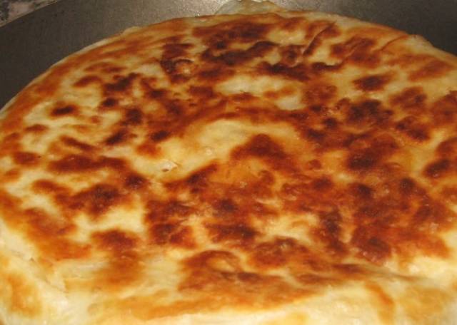 İyi bir yufka ile çeşit çeşit börek yapmak mümkün.