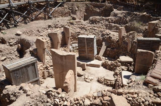 Göbeklitepe, tarihin ilk inanç merkezi olarak kabul ediliyor.