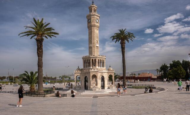 Yüksek nem, rüzgar akımlarının azalması ve hızlı yapılaşma İzmir’i kırılgan bir hale getiriyor.