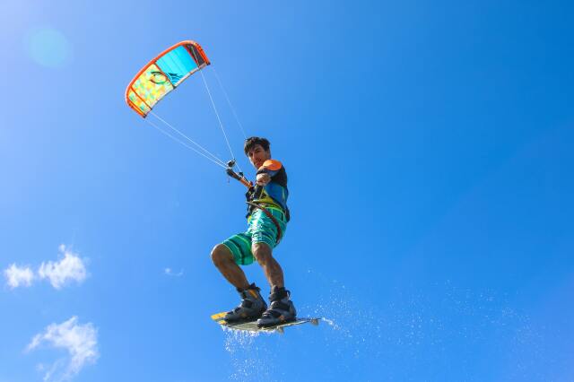 Uçurtma Sörfü (Kitesurf)