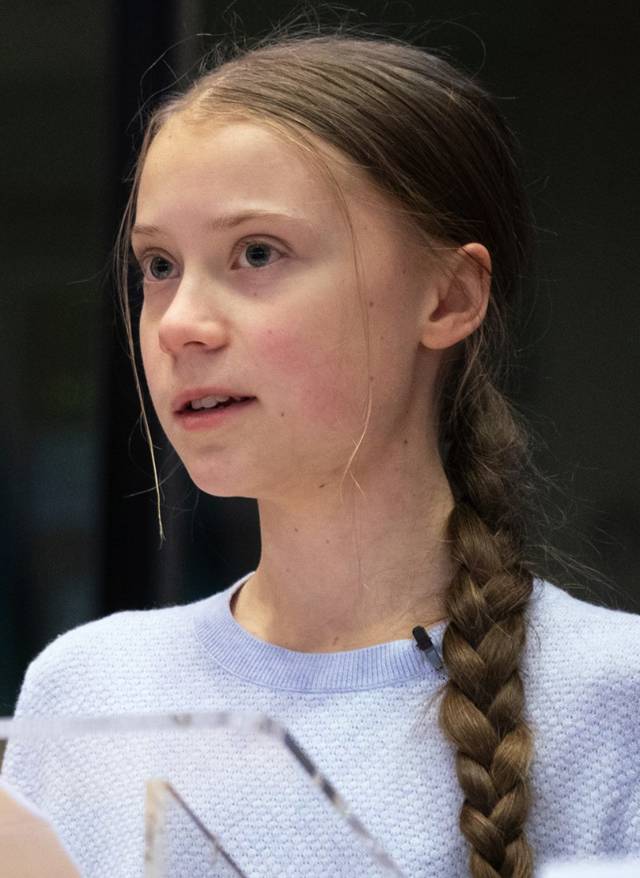 Greta Thunberg, 2018 yılındaki çıkışıyla dünyanın tanıdığı en genç çevre aktivistlerinden biri. 