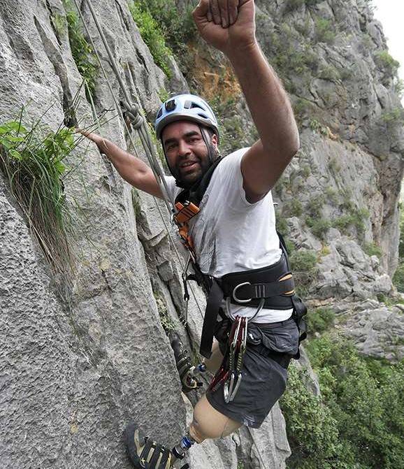 Ufuk Koçak, Kaya tırmanışı yaparken...